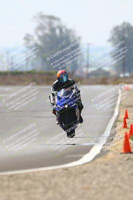 media/Sep-20-2025-TrackDaz (Sat) [[27f0cde673]]/B Group/220pm (Turn 9)/